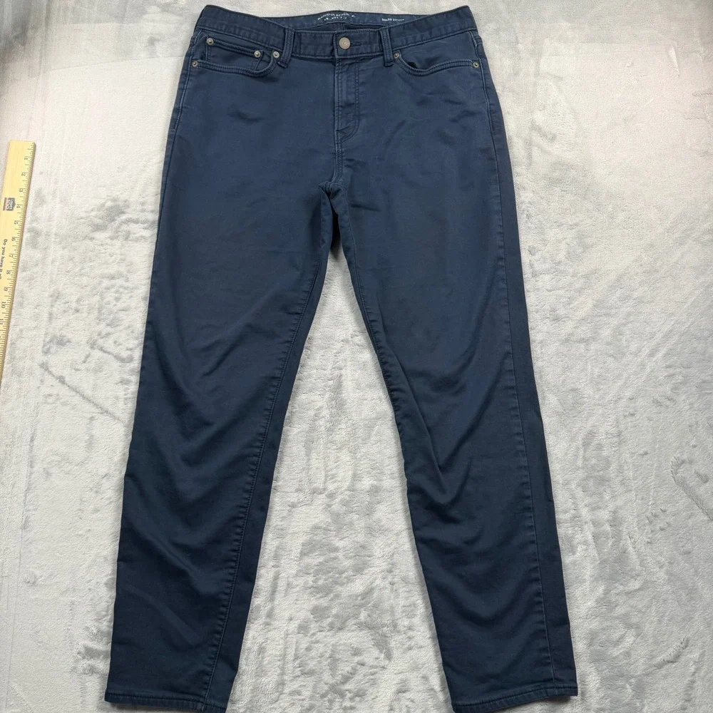 Banana Republic Travel Pant Mens 34x32 Navy Blue Athletic Fit Chino Pants
